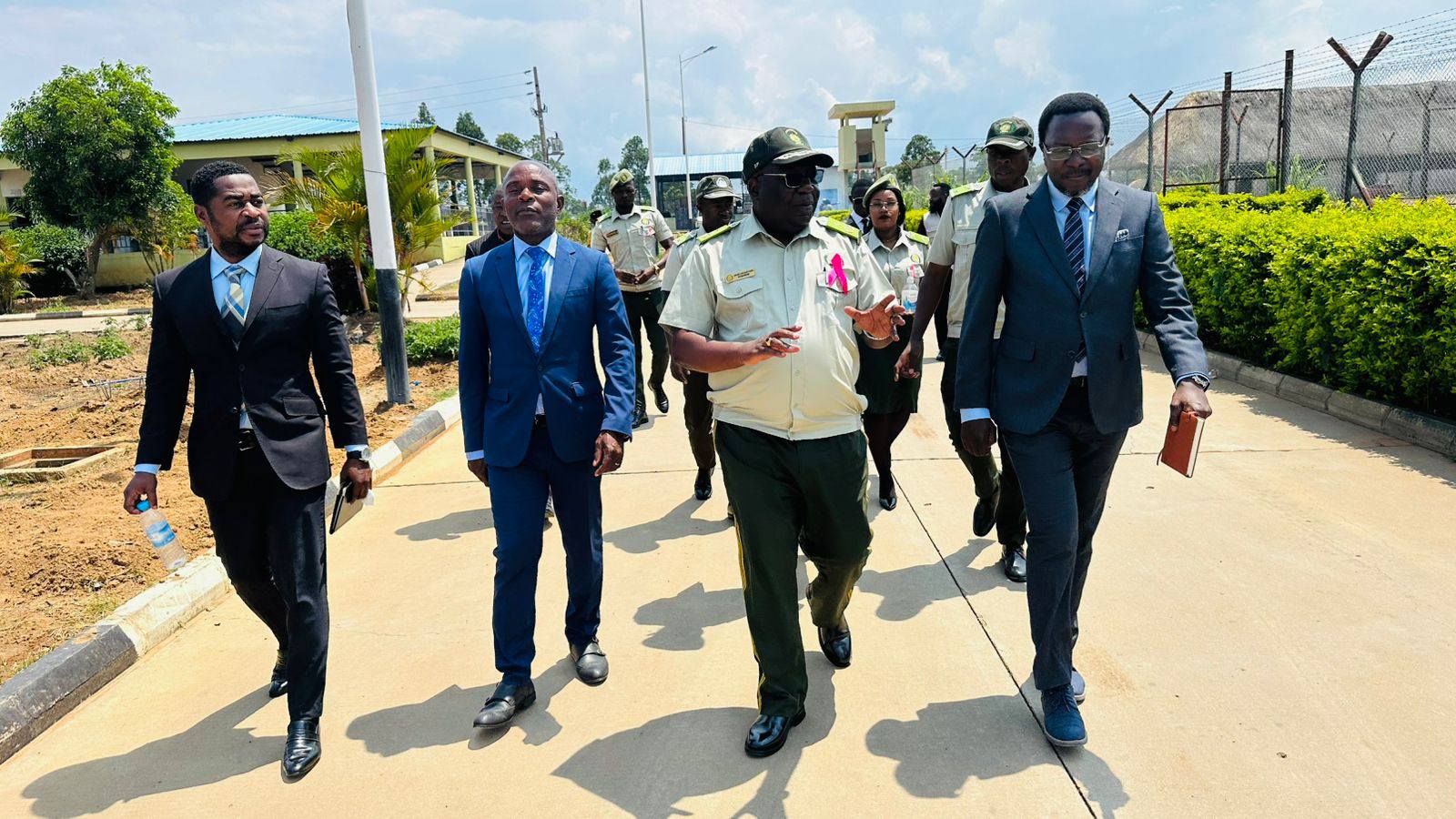 SUB-PROCURADOR DA REPÚBLICA EFECTUA VISITA DE CORTESIA AO ESTABELECIMENTO PENITENCIÁRIO DO CAMBIOTE